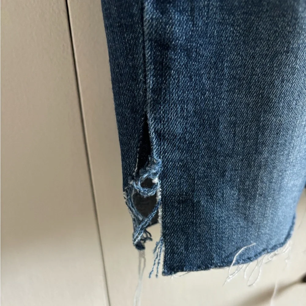 Joe’s Jeans Distressed Denim Shorts - Picture 4 of 4